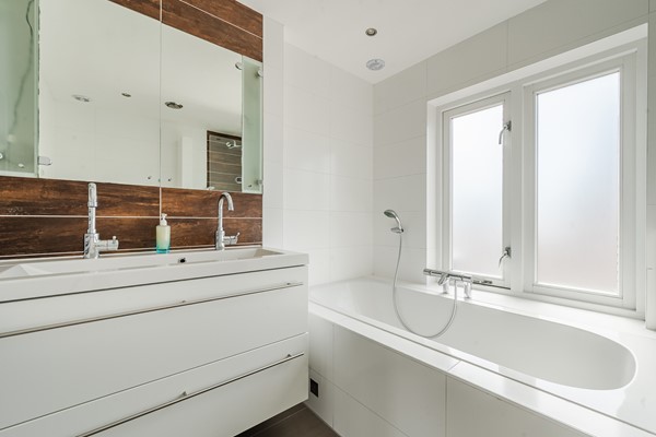 Medium property photo - Prinses Marijkelaan 9, 2635 JH Den Hoorn